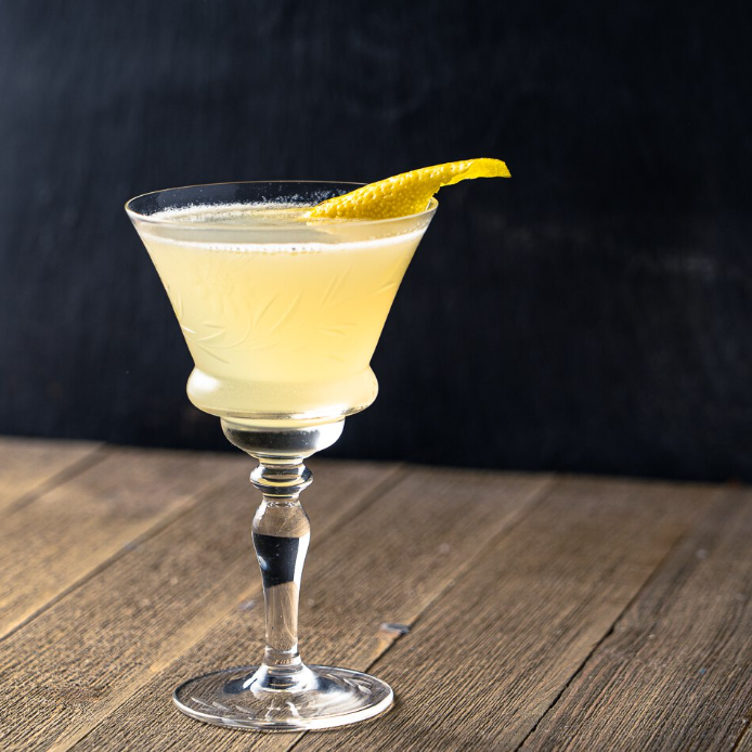 The Bee's Knees Cocktail