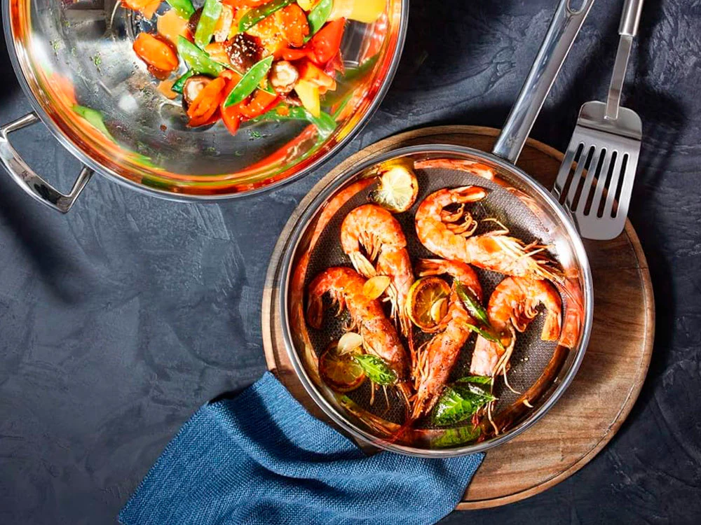 Gamberoni saltati all'aglio con limone