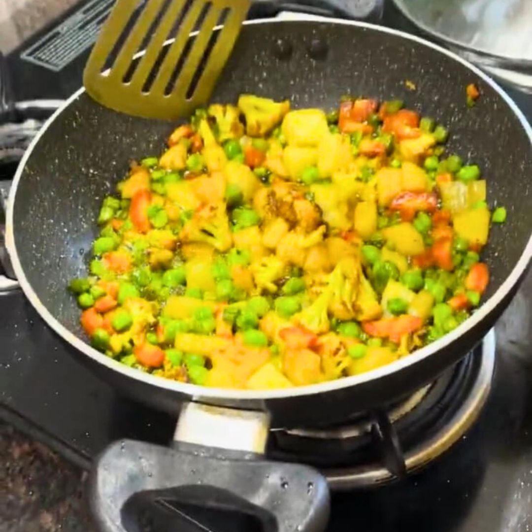 Image of Stir well and sauté for 3-4 minutes until the vegetables...