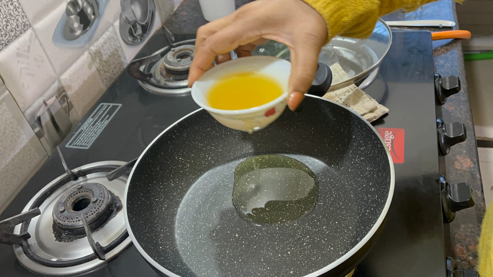 Image of Heat 2 tablespoons of oil in a pan over medium...