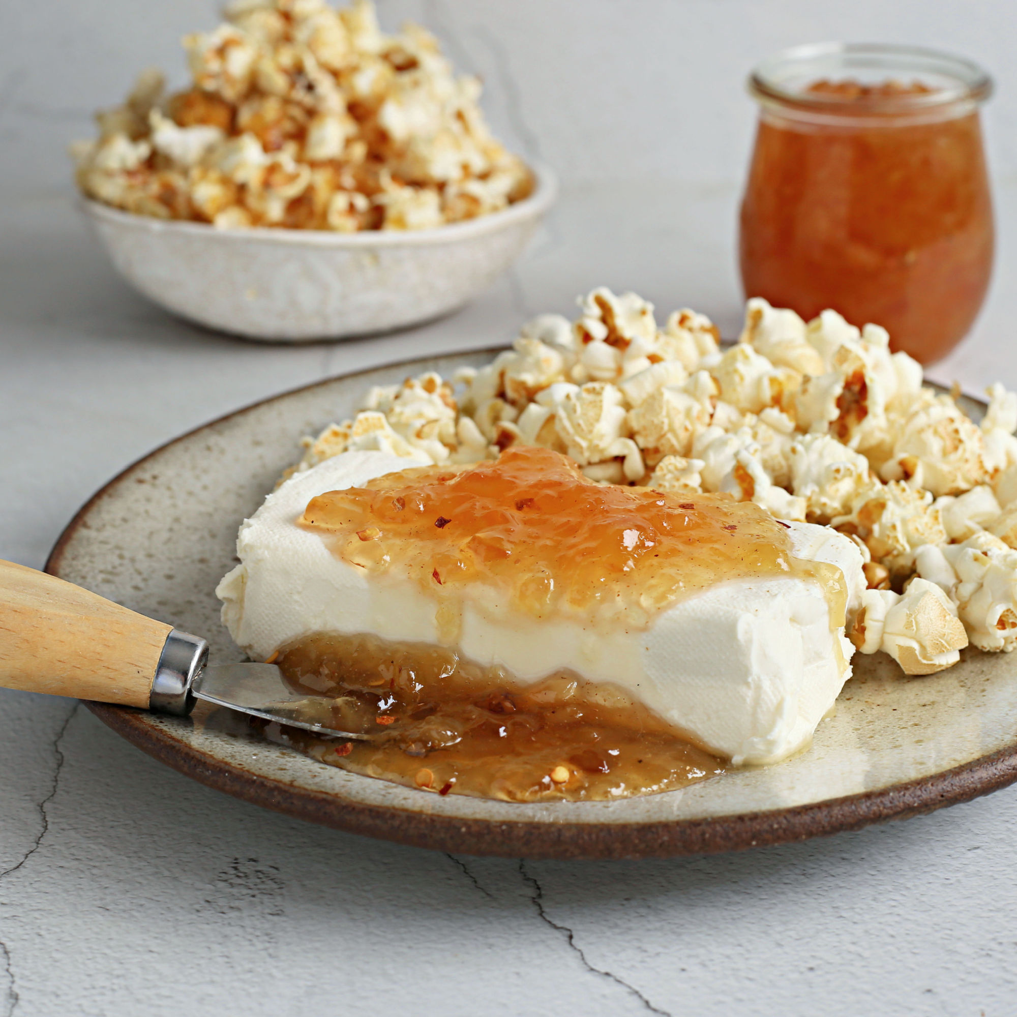 Image of Add the remaining kernels and the salt. Cover, continue cooking...