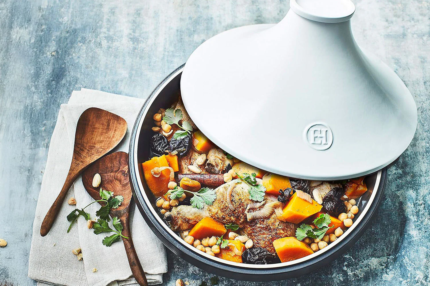 Tajine di pollo speziato con zucca