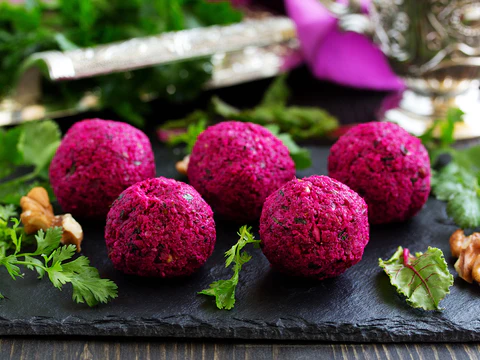 Beetroot Pkhali