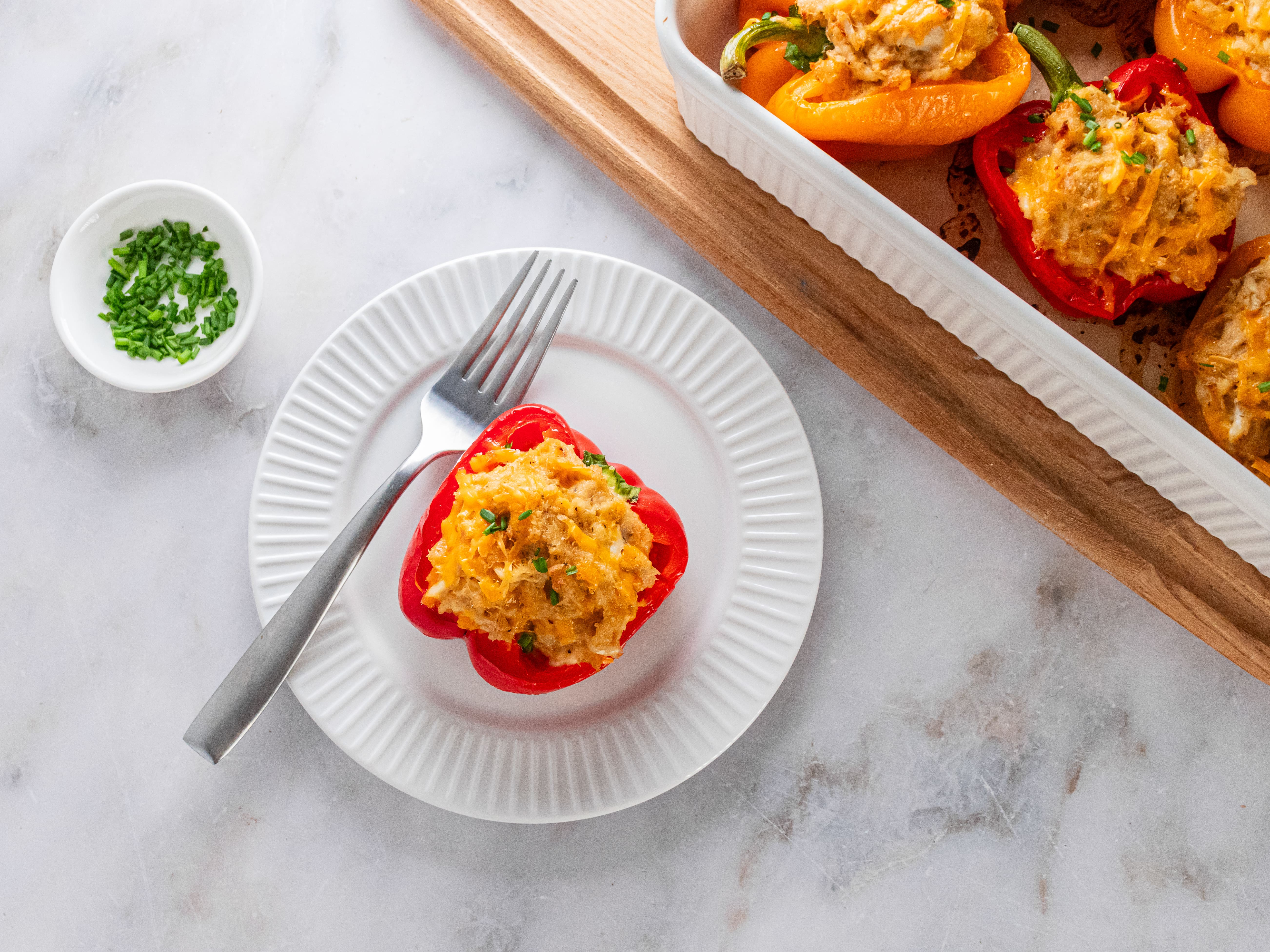 Image of Serve warm topped with chopped chives.