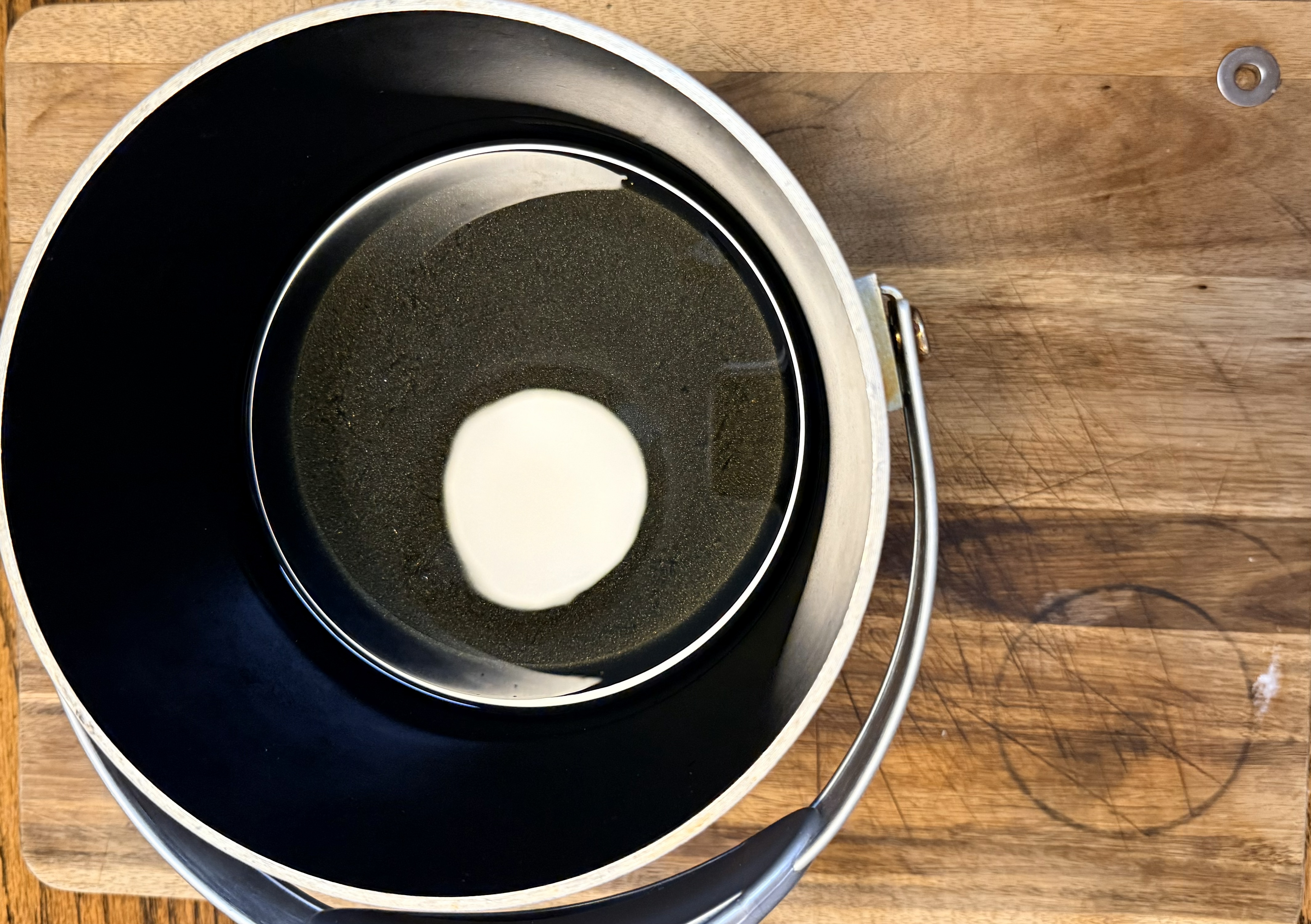 Image of Heat Oil in Pan or Fry Daddy.