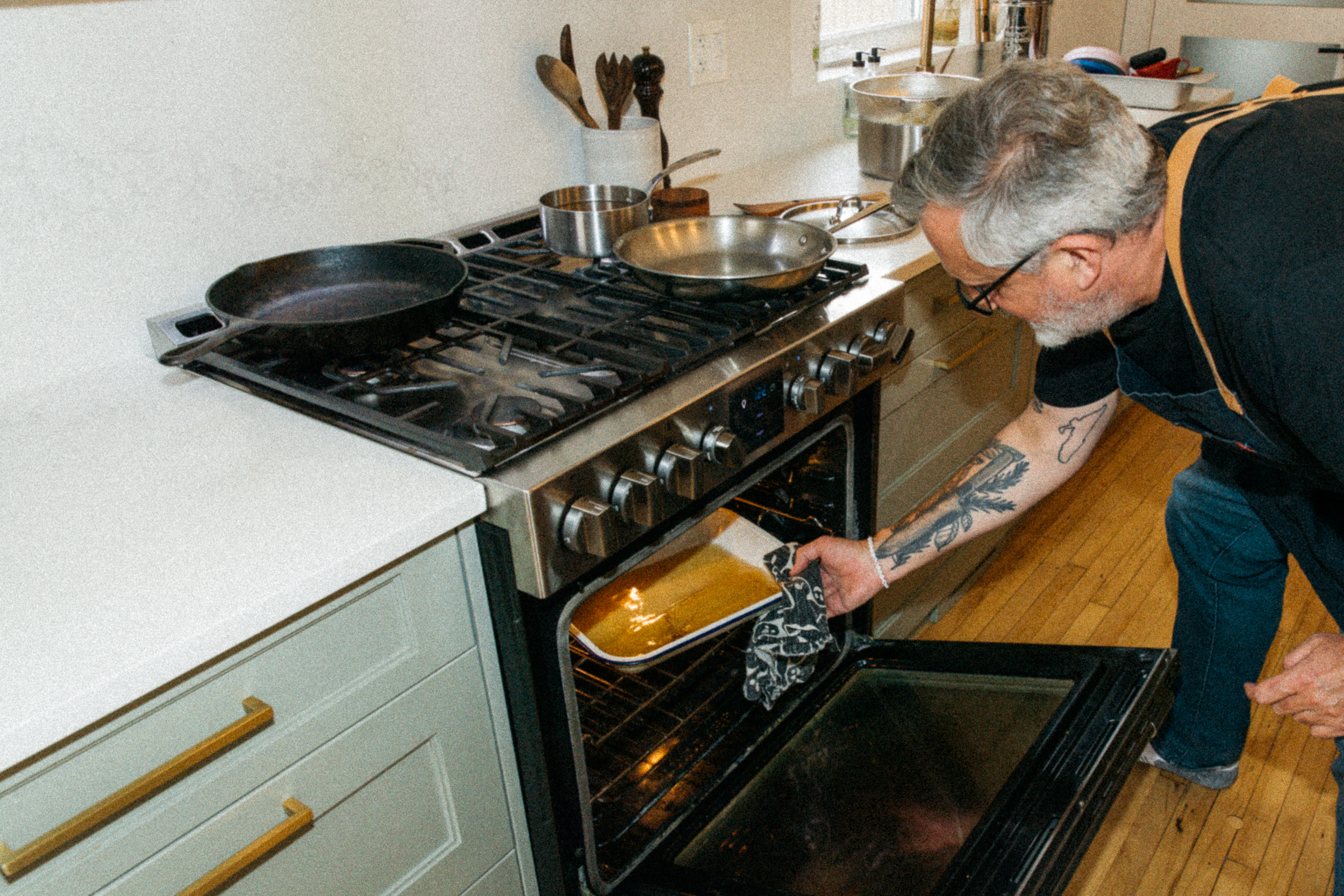 Image of Prepare the potatoesPreheat your oven to 400°F (205°C).Place the potato...