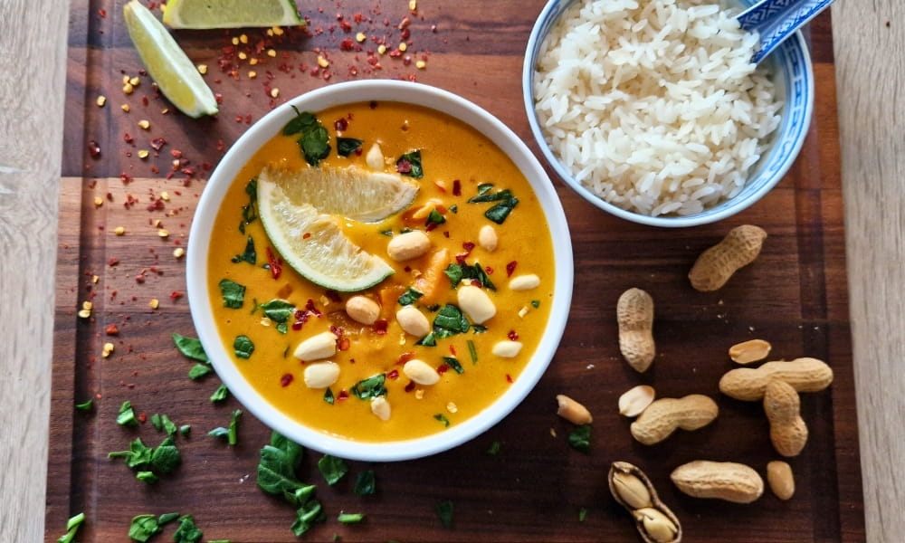 Cremiges Erdnuss Curry