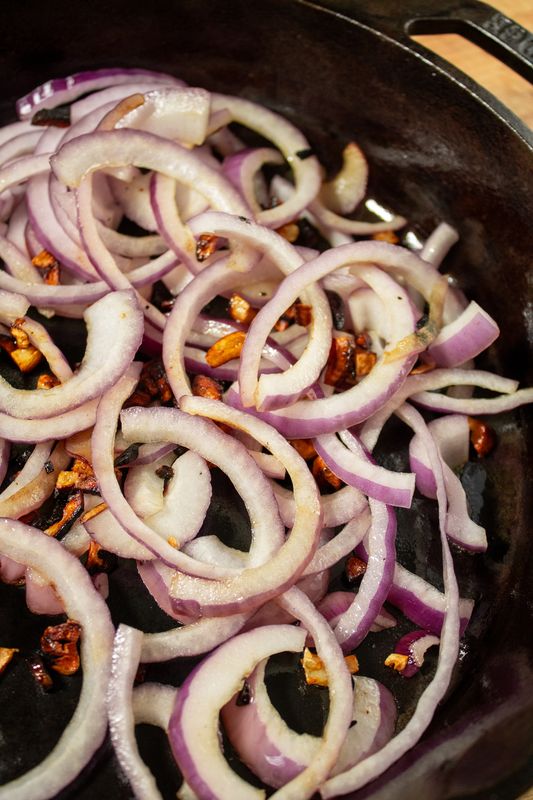 Image of Sautee onions until tender.