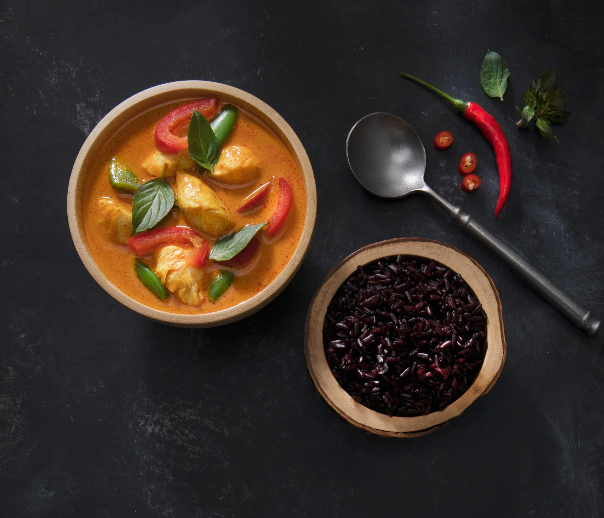 Classic Thai Red Curry with Chicken – Watcharee's