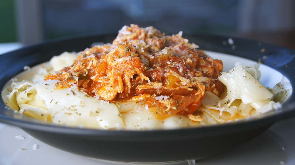 Slow Cooker Italian Chicken and Peppers
