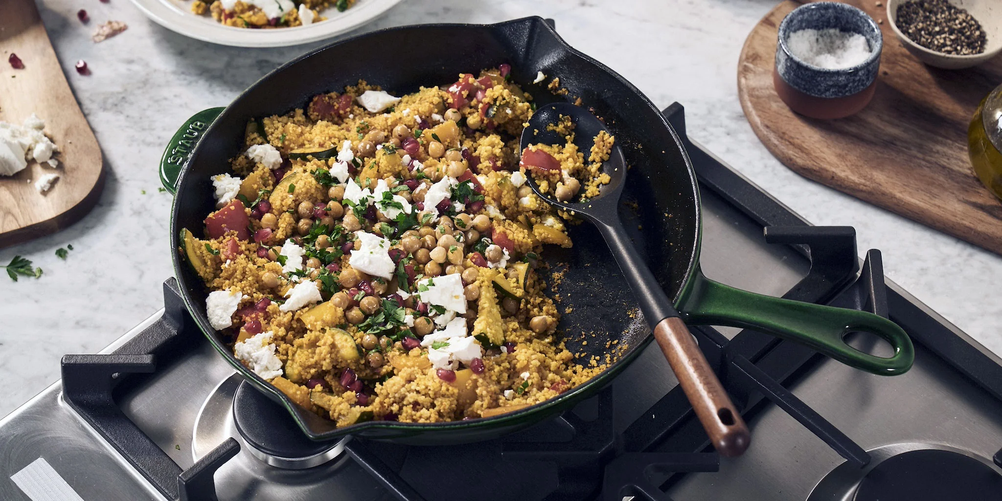 Kichererbsen mit Gemüse und Couscous