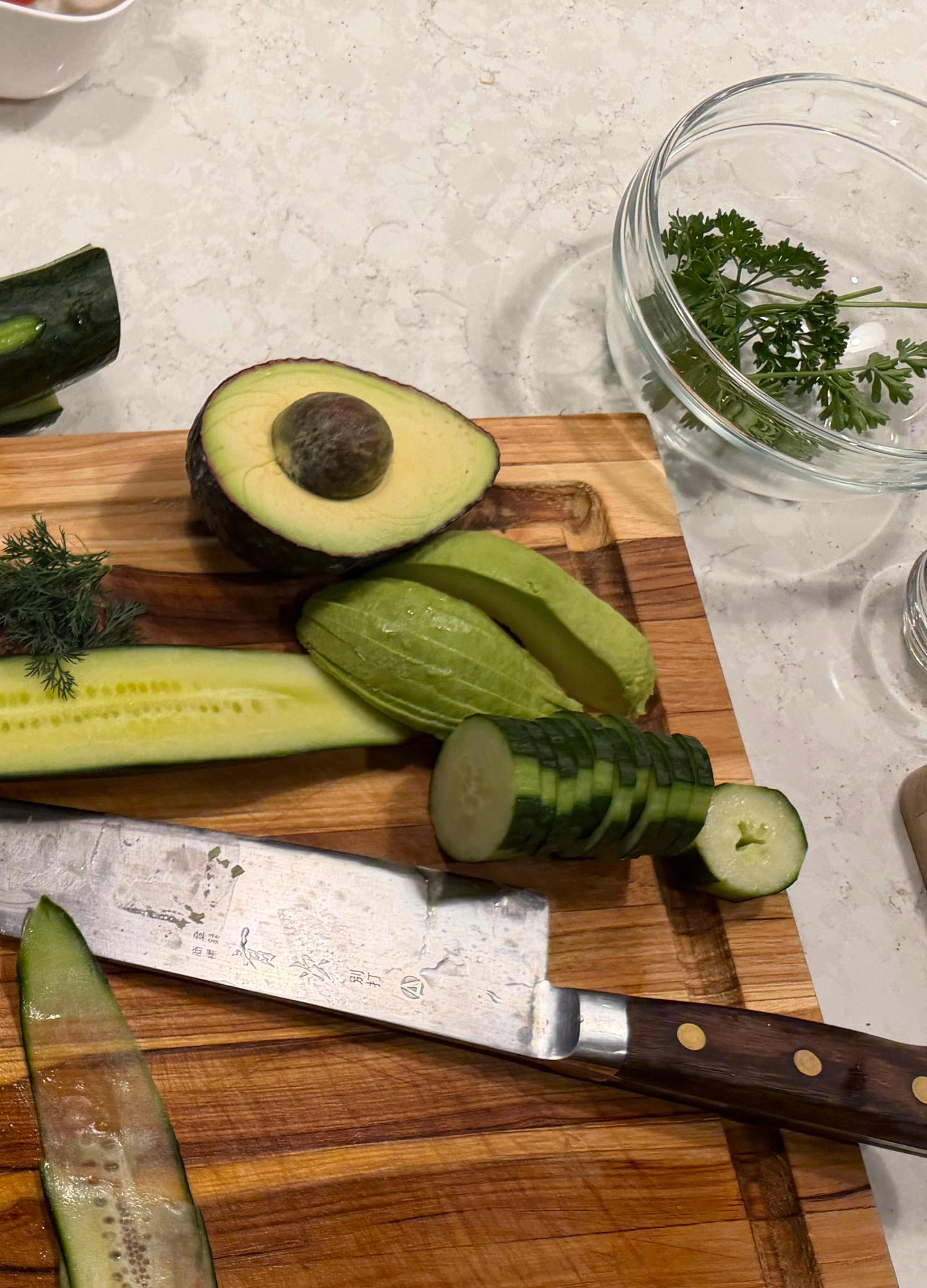 Image of Slice avocado into thin wedges.