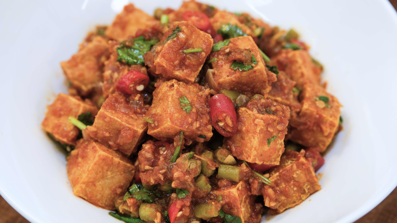Chinese Crispy Tofu Salad