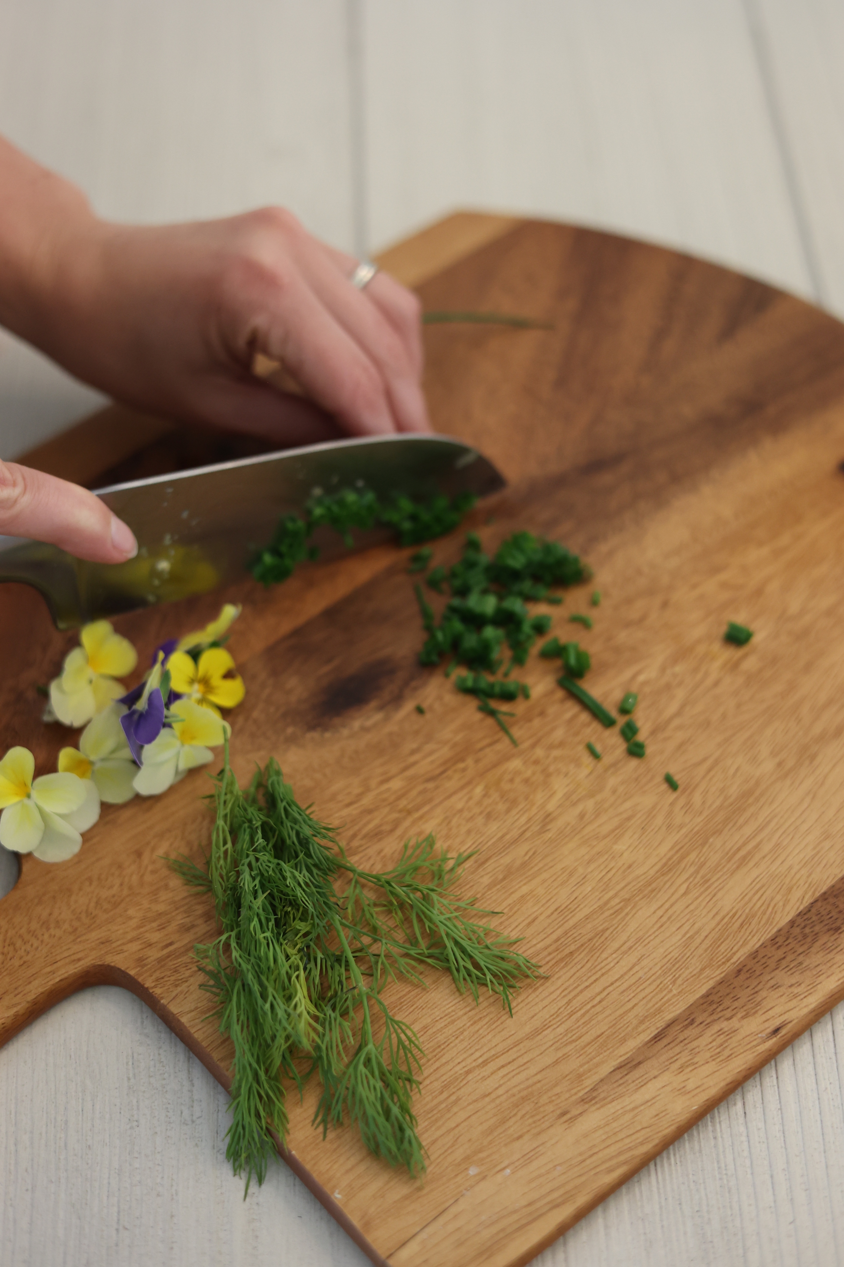 Image of Sprinkle with chopped chives, add fresh dill sprigs, small spoonfuls...