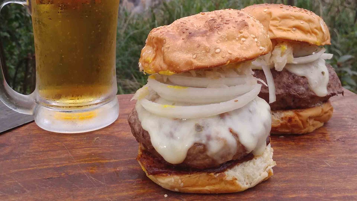 Beer Steamed Cheeseburgers