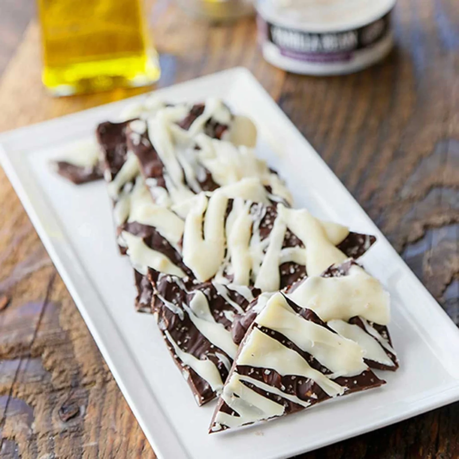 Blood Orange Chocolate Bark w/ Almonds | Olivelle The Art of Flavor®