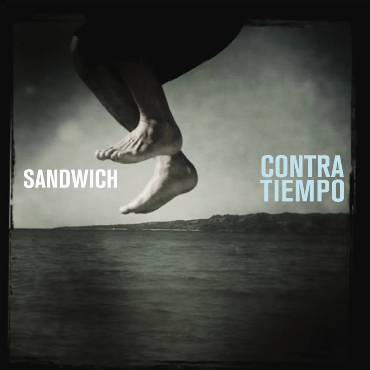 Official album cover art for the release Contra Tiempo by Sandwich