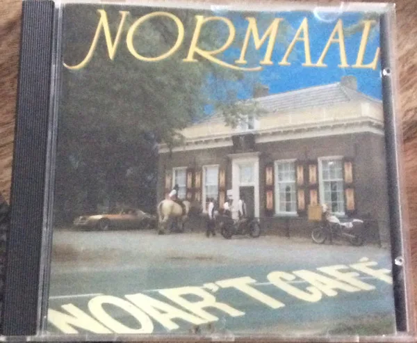 Official album cover art for the release Noar ’t café by Normaal