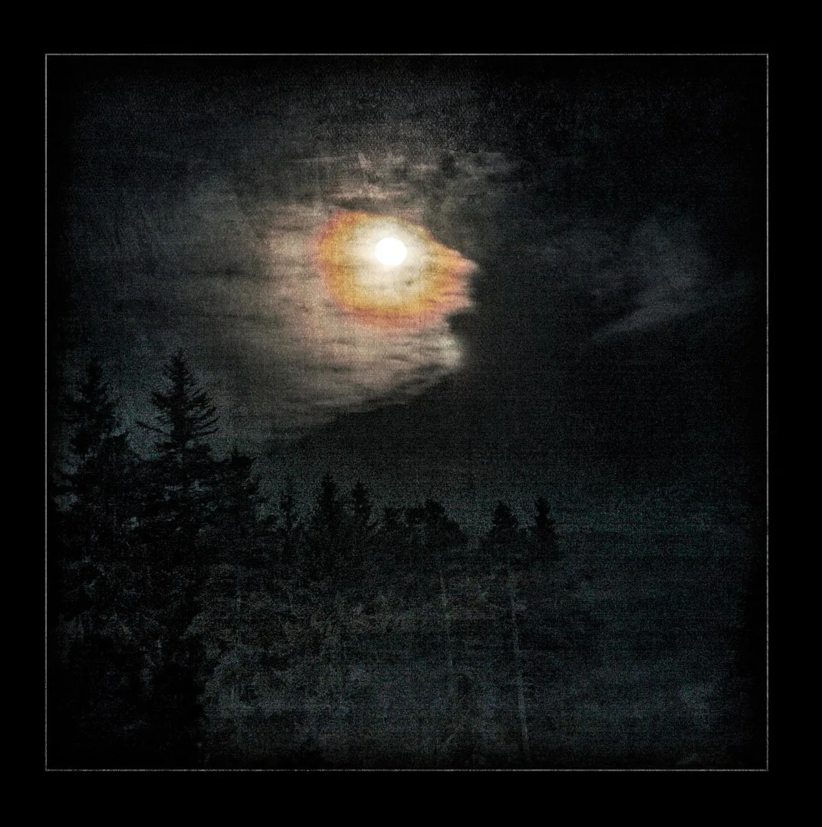 Official album cover art for the release Tam, gdzie miesiąc opłakuje świt by Wędrujący Wiatr