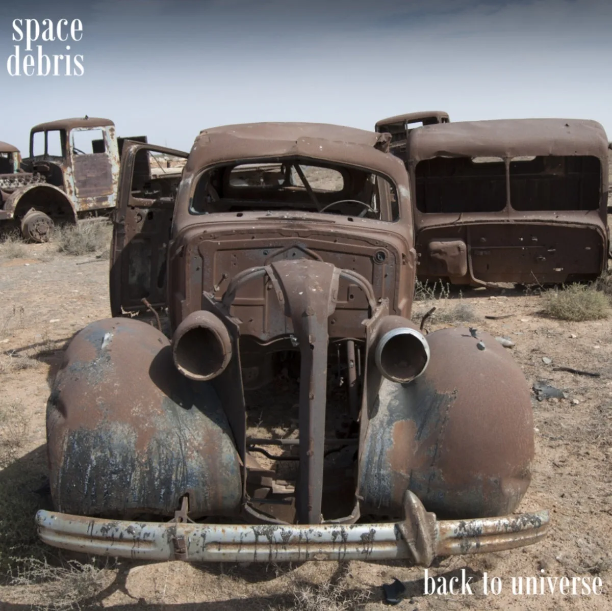 Official album cover artwork for Back to Universe – Archive, Vol. 4 by Space Debris