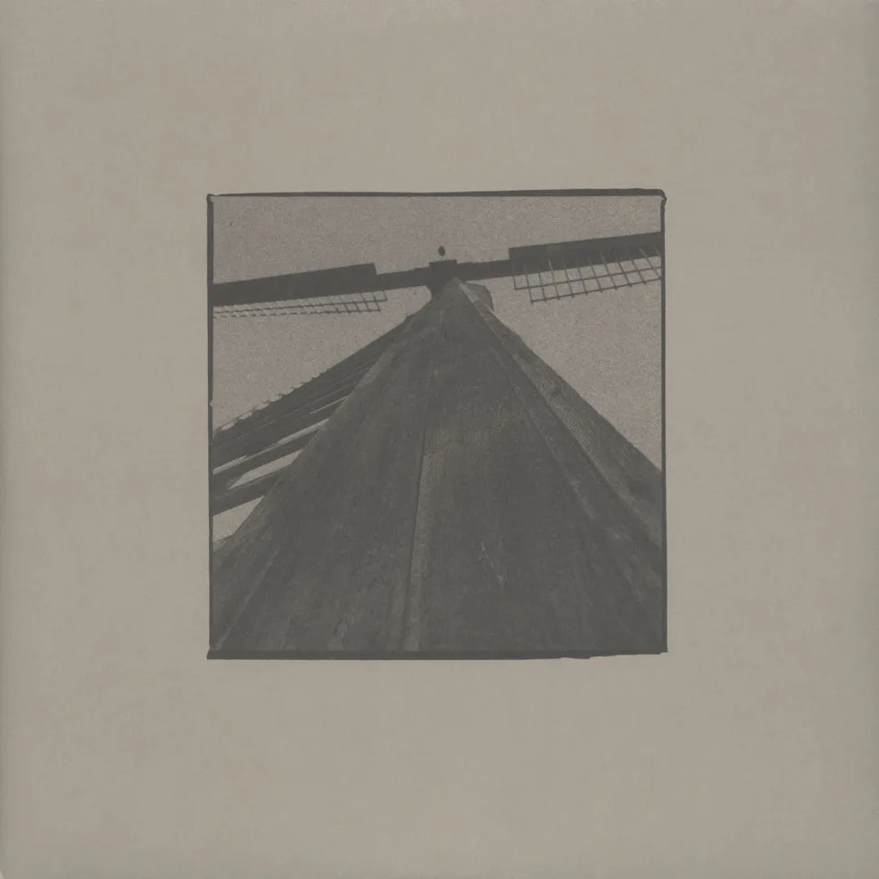 Official album cover art for the release Ocean Beach / Shock Me EP by Red House Painters