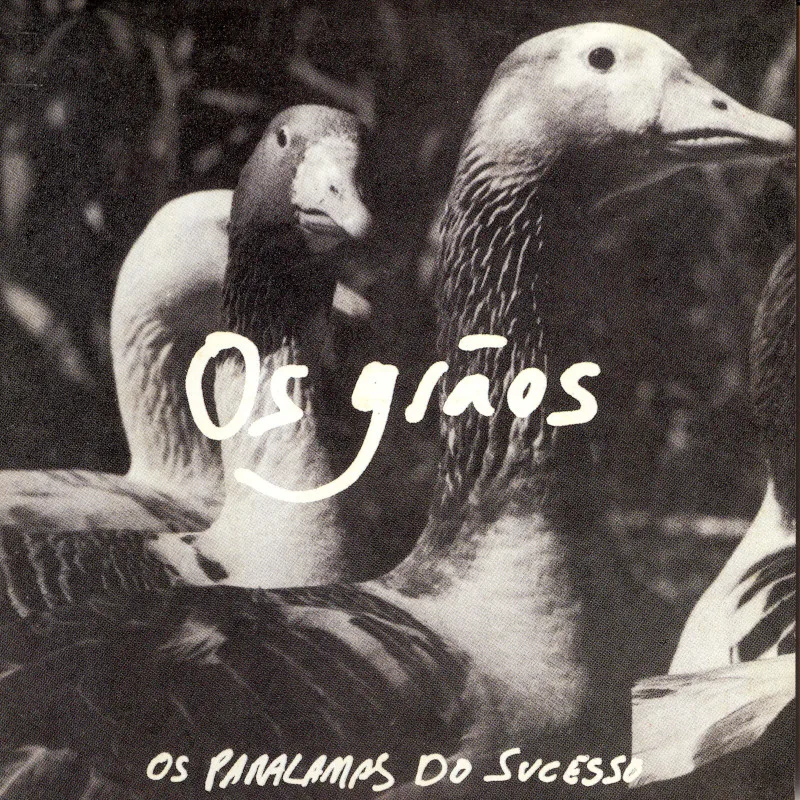 Official album cover art for the release Os grãos by Os Paralamas do Sucesso