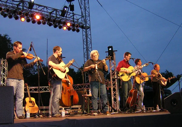 Ricky Skaggs and Kentucky Thunder
