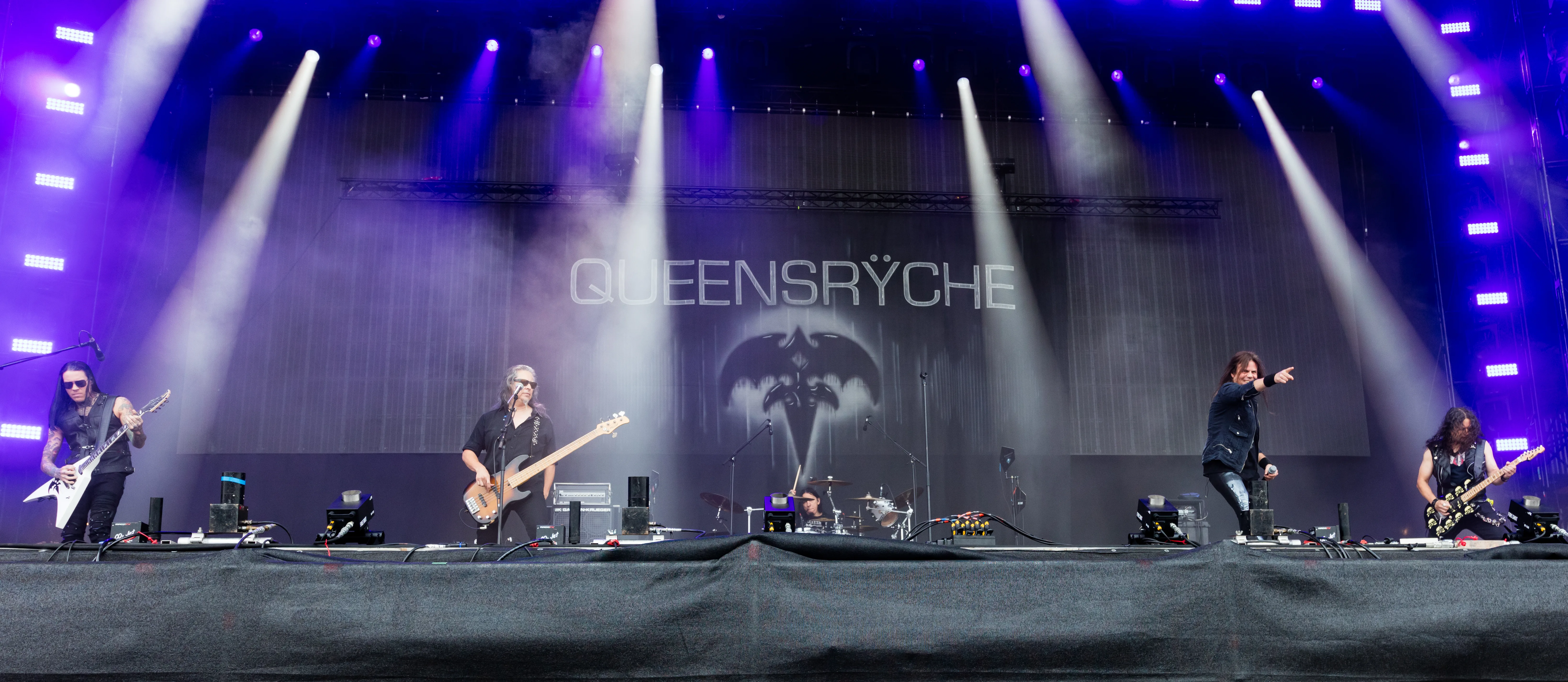 Queensrÿche