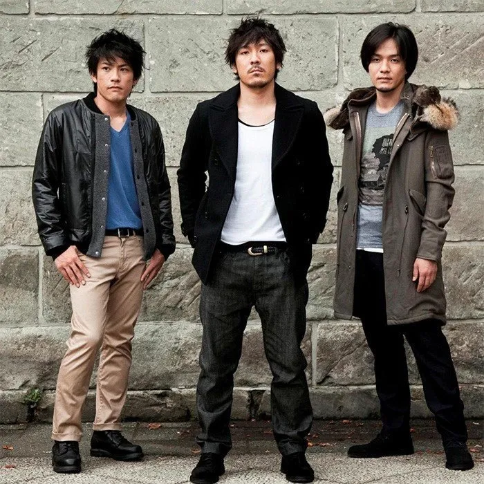 Official promotional archive photo of back number