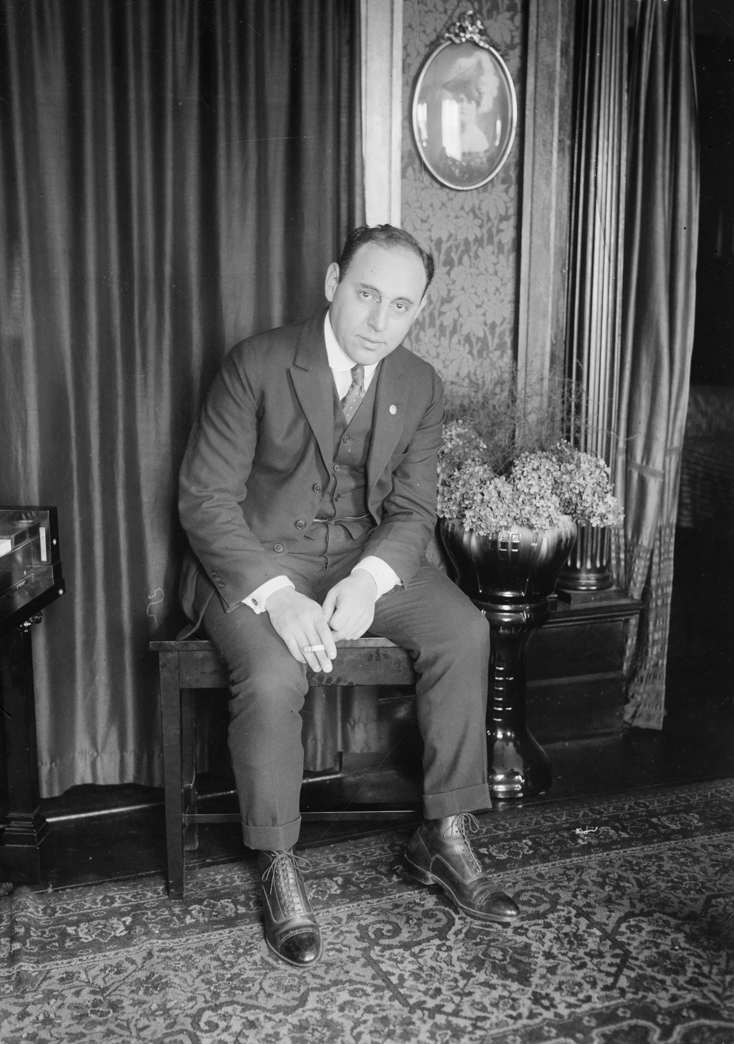 Arthur Fields