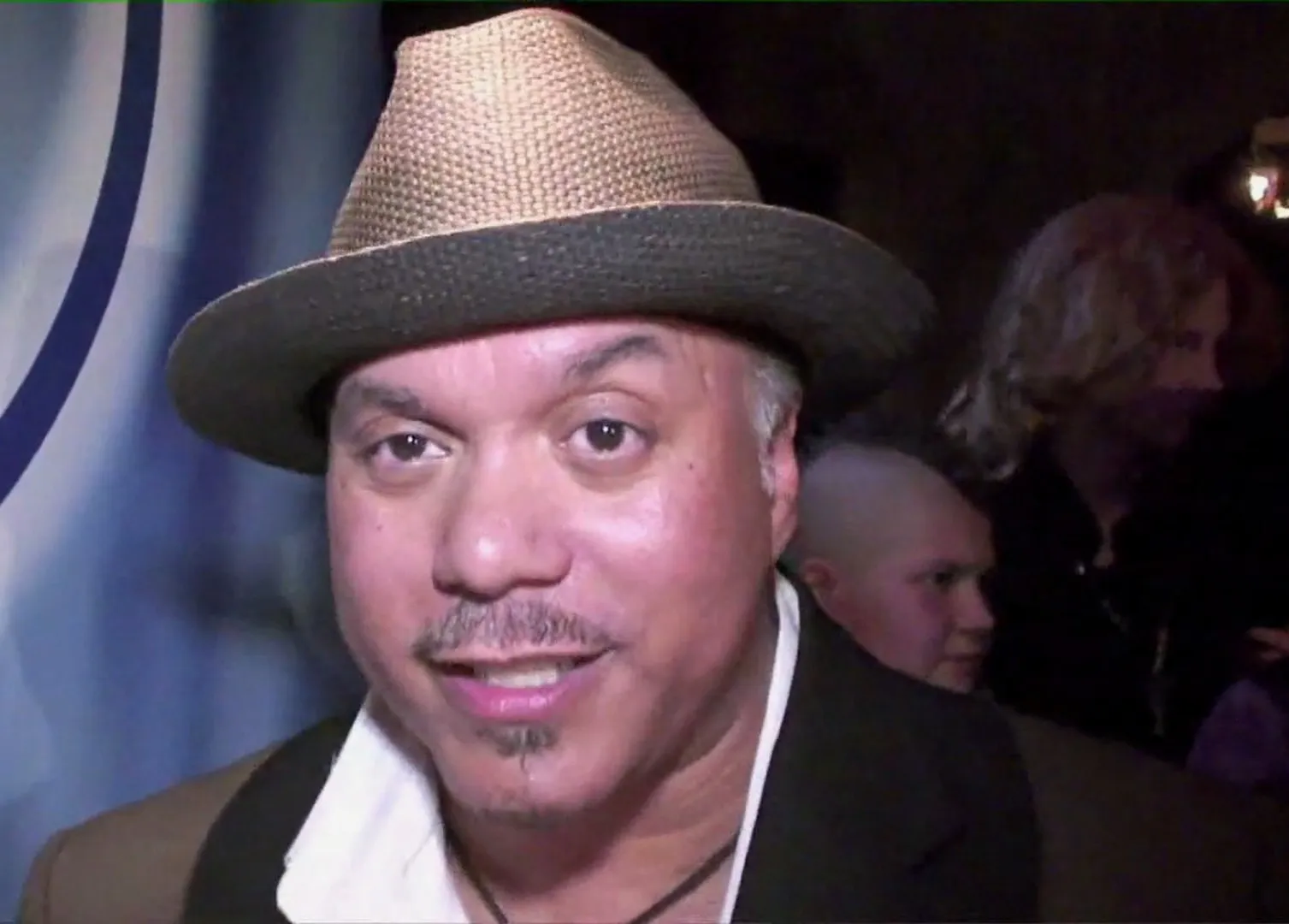 Howard Hewett