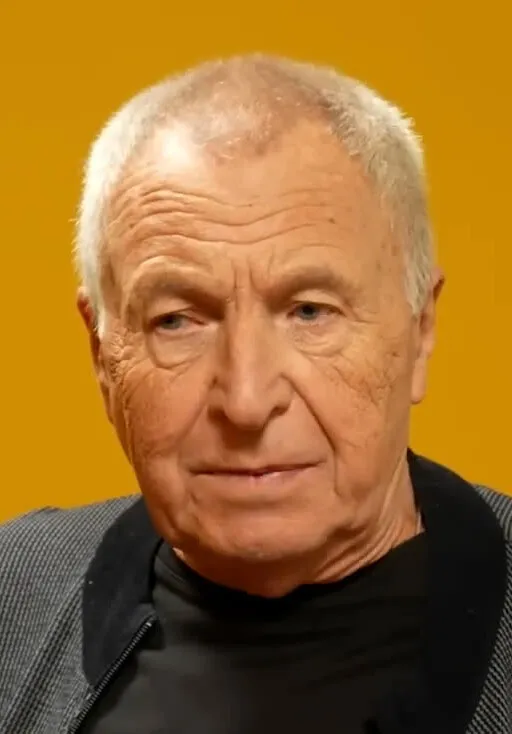Андрей Смирнов