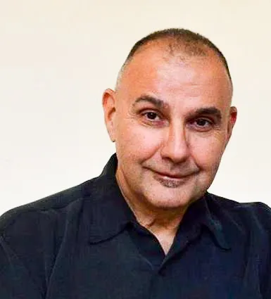 Rob Urbinati