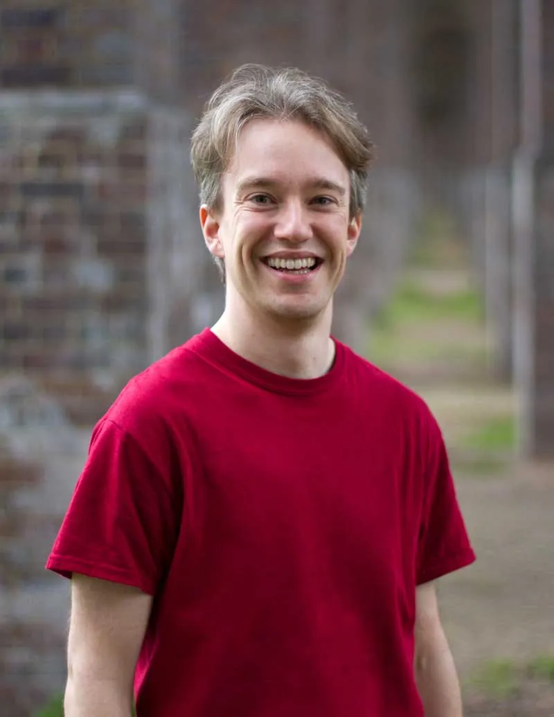 Tom Scott
