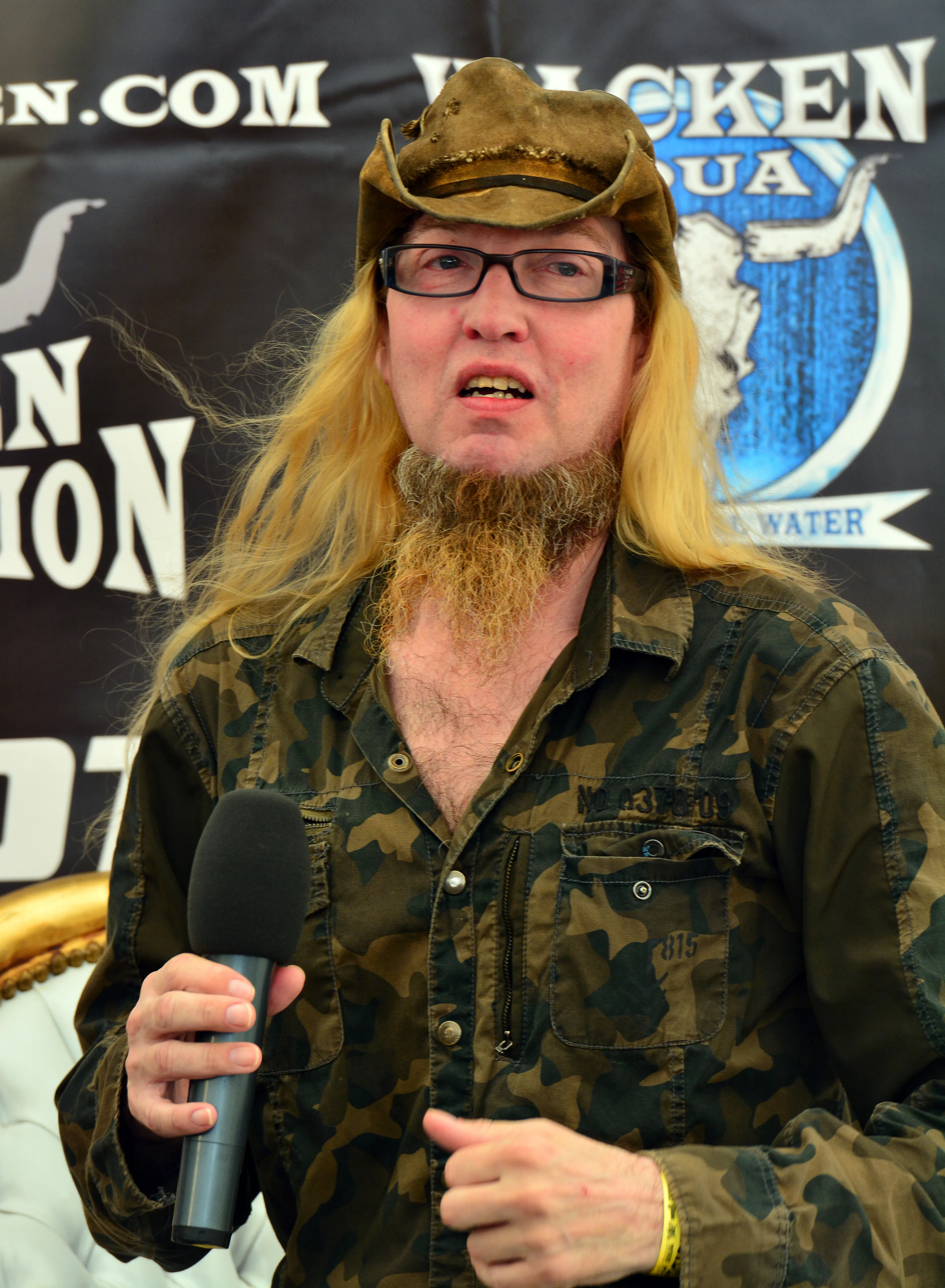 Warrel Dane