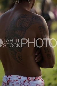 Tatoo on the back of a tahitian