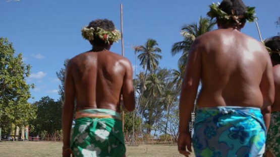 Heiva Tahiti, Traditional sports of Polynesia, Men with pareos during Javelin throwing competition
