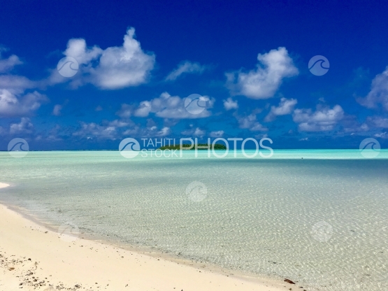 Lagoon of Tetiaroan white sand beach and small island