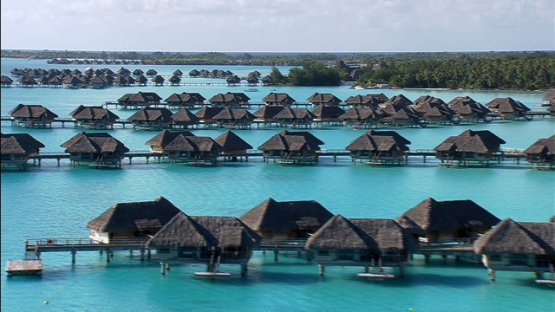 Bora Bora, luxury hotels in the lagoon and overwater