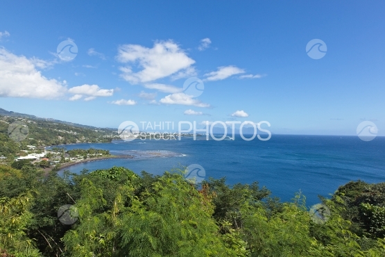 View on the island of Moorea, shot from Tahiti, Tahara a