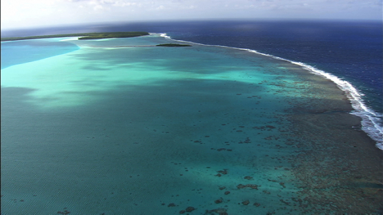 Aerial view of the barrier reef, Tetiaroa, Windward islands