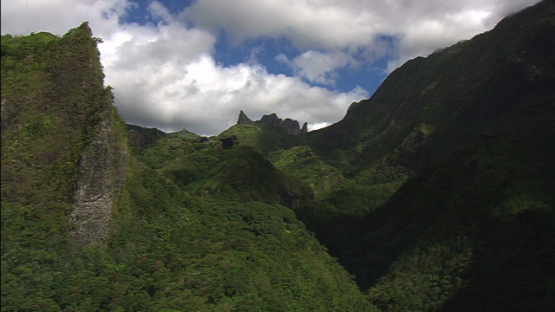 Tahiti, aerial view of mount Diadème in the valley of Fataua, windward islands
