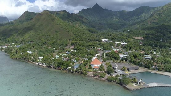 Moorea, aerial view of village Papetoai and church, 4K UHD