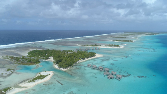 Tikehau, aerial view of a luxury hotel on the barrier reef, 4K UHD