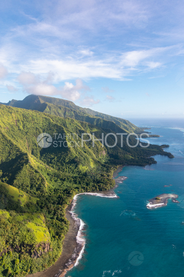 Peninsula of Tahiti, aérial photography of the wild coast of Te Pari