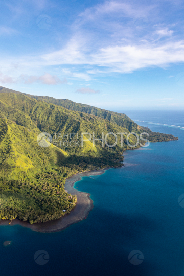 Peninsula of Tahiti, aérial photography of the wild coast of Te Pari