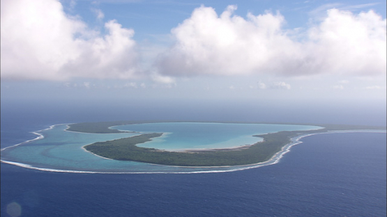 Aerial view of the atoll Tupai, Society islands, cineflex
