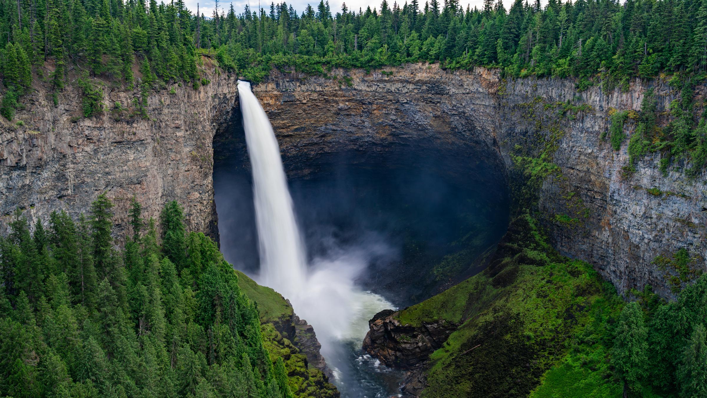 Helmcken Falls - 2