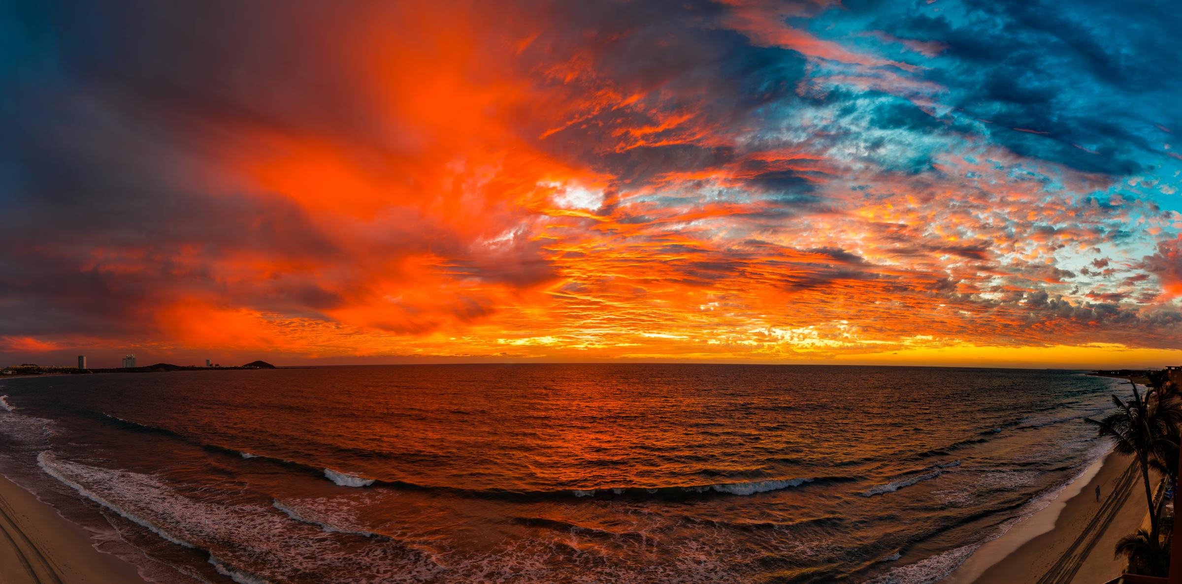 Vibrant Sunset over the Ocean - 2