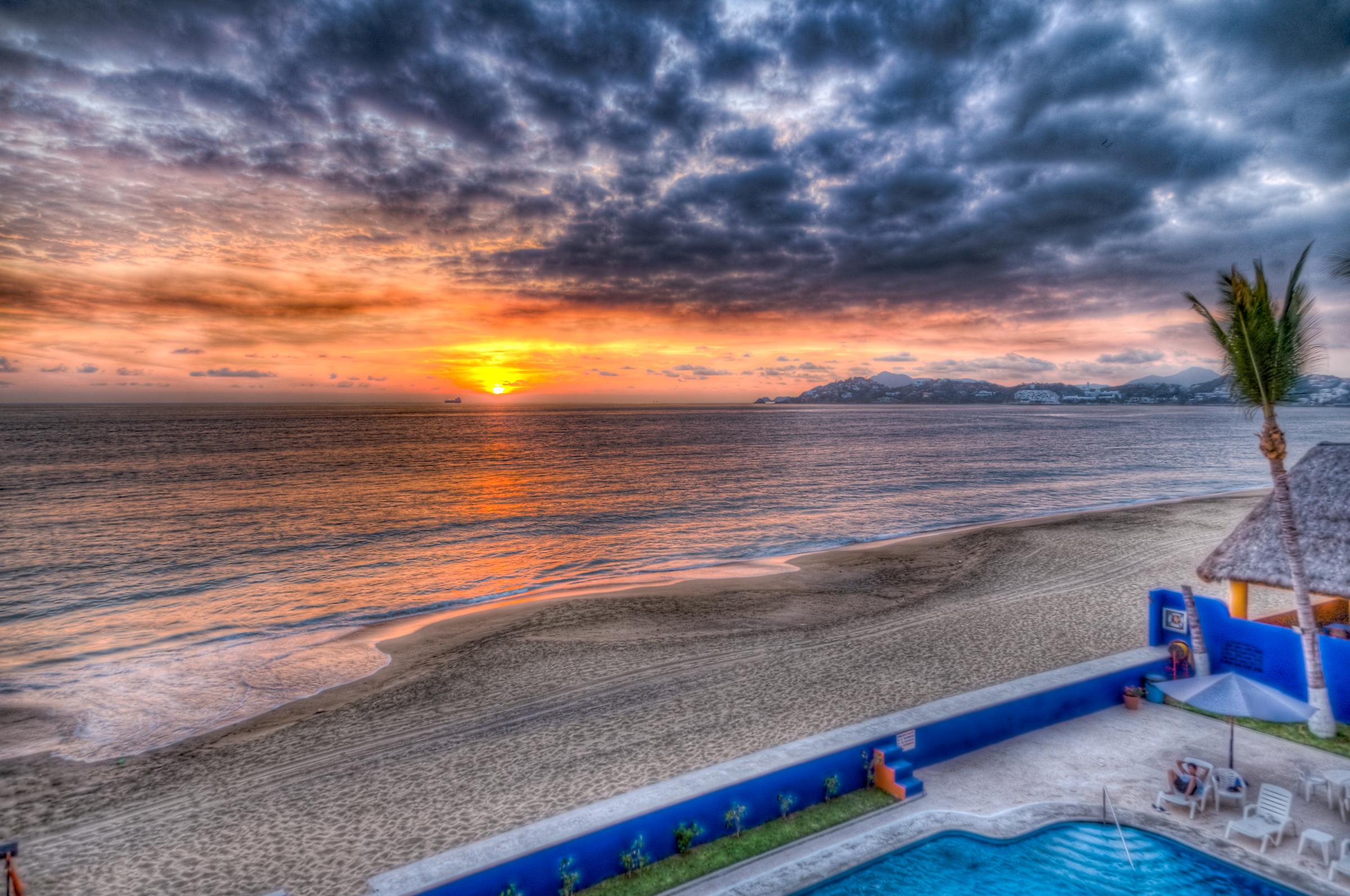 Playa Las Brisas Sunset